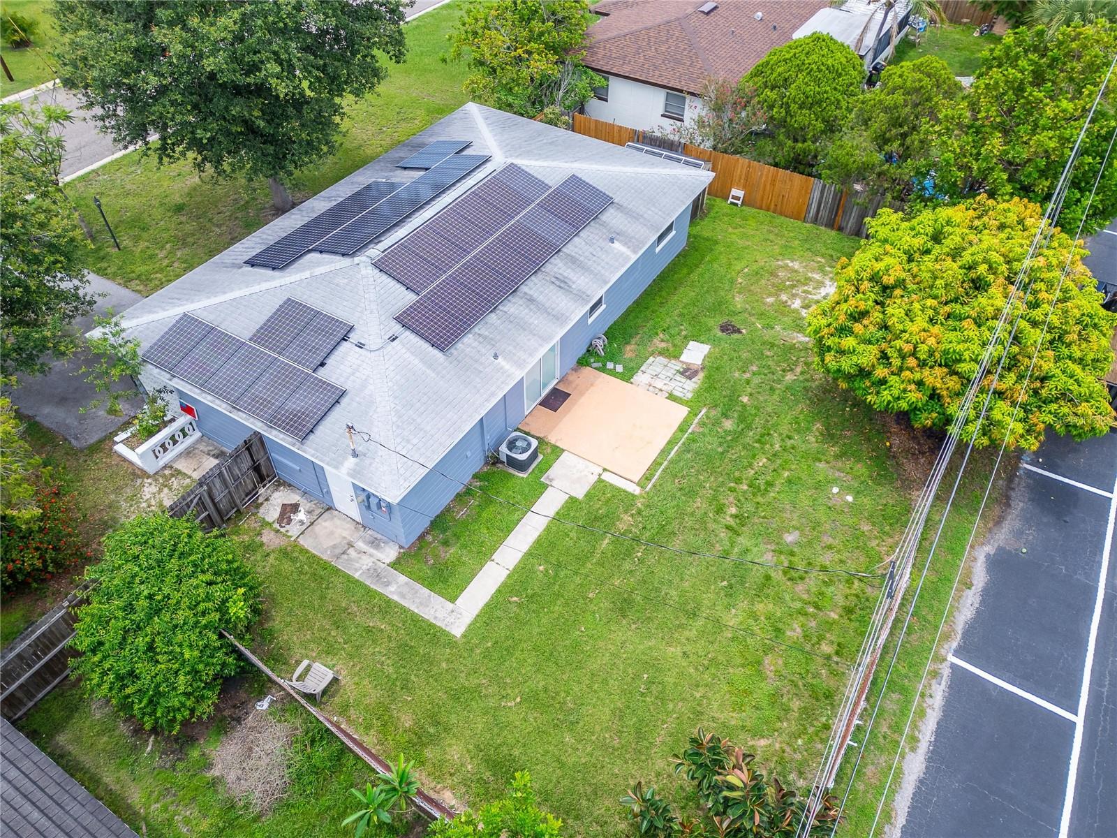 SHERYL MANOR - Residential Lease