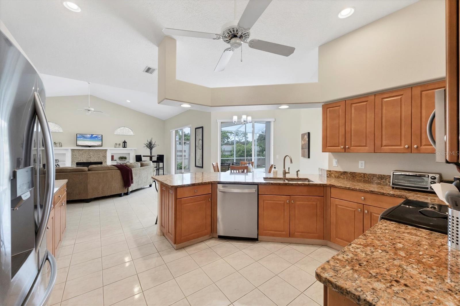 BENEVA OAKS II - Residential Lease
