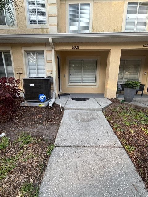 Photo of 10823 Brickside Court, Riverview, FL 33579 (MLS # TB8394732)