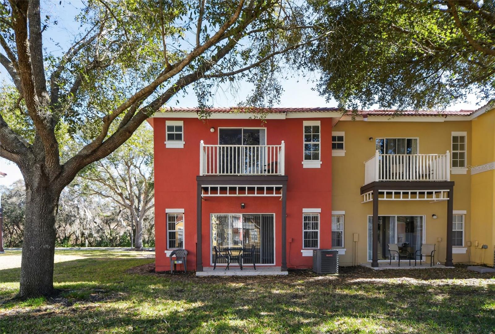 8538 CRYSTAL COVE LOOP