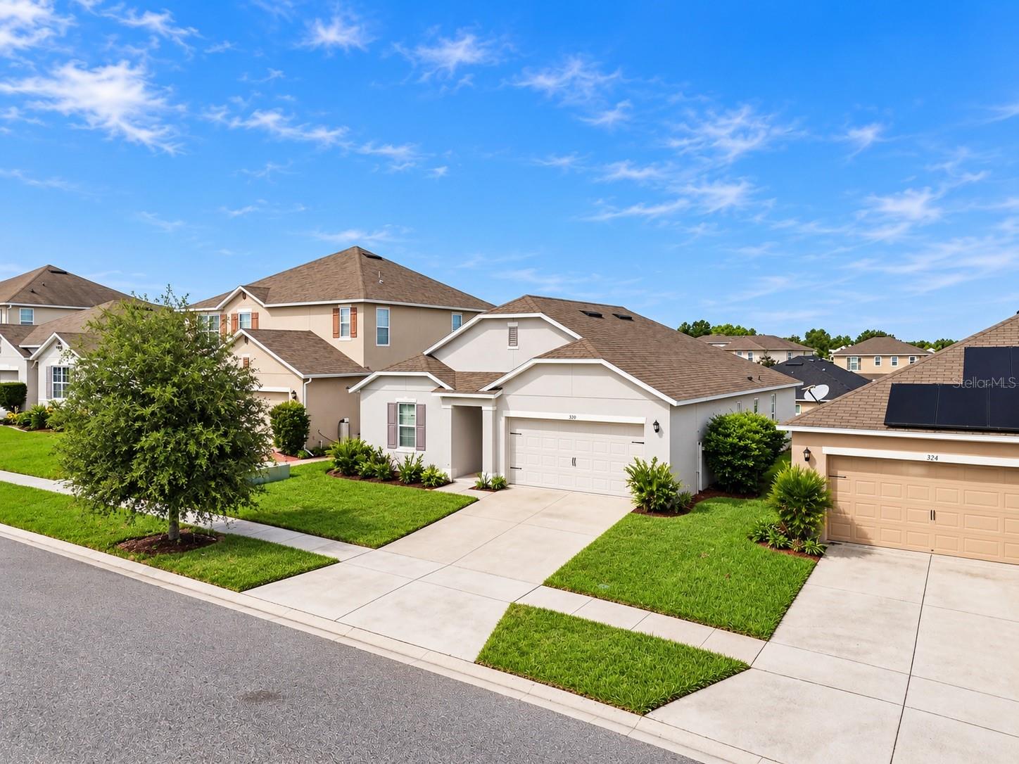 320 ABERDEEN DRIVE