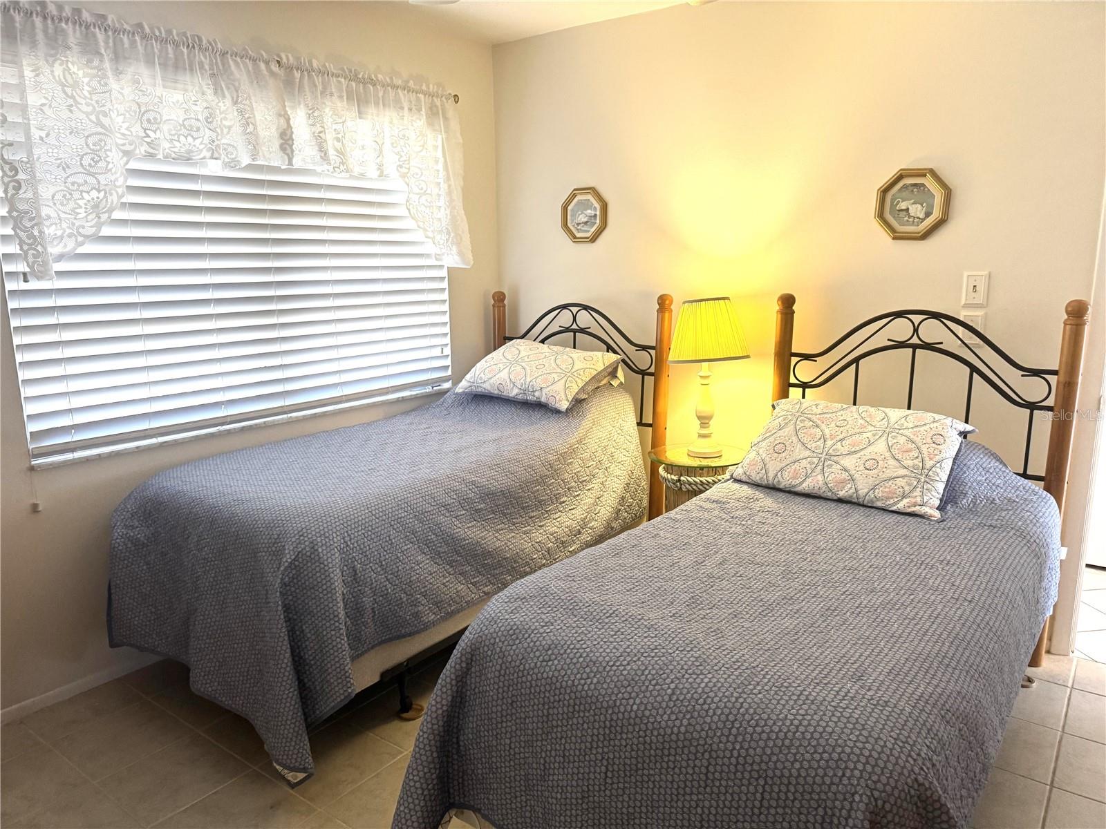 STRATHMORE RIVERSIDE II - Residential