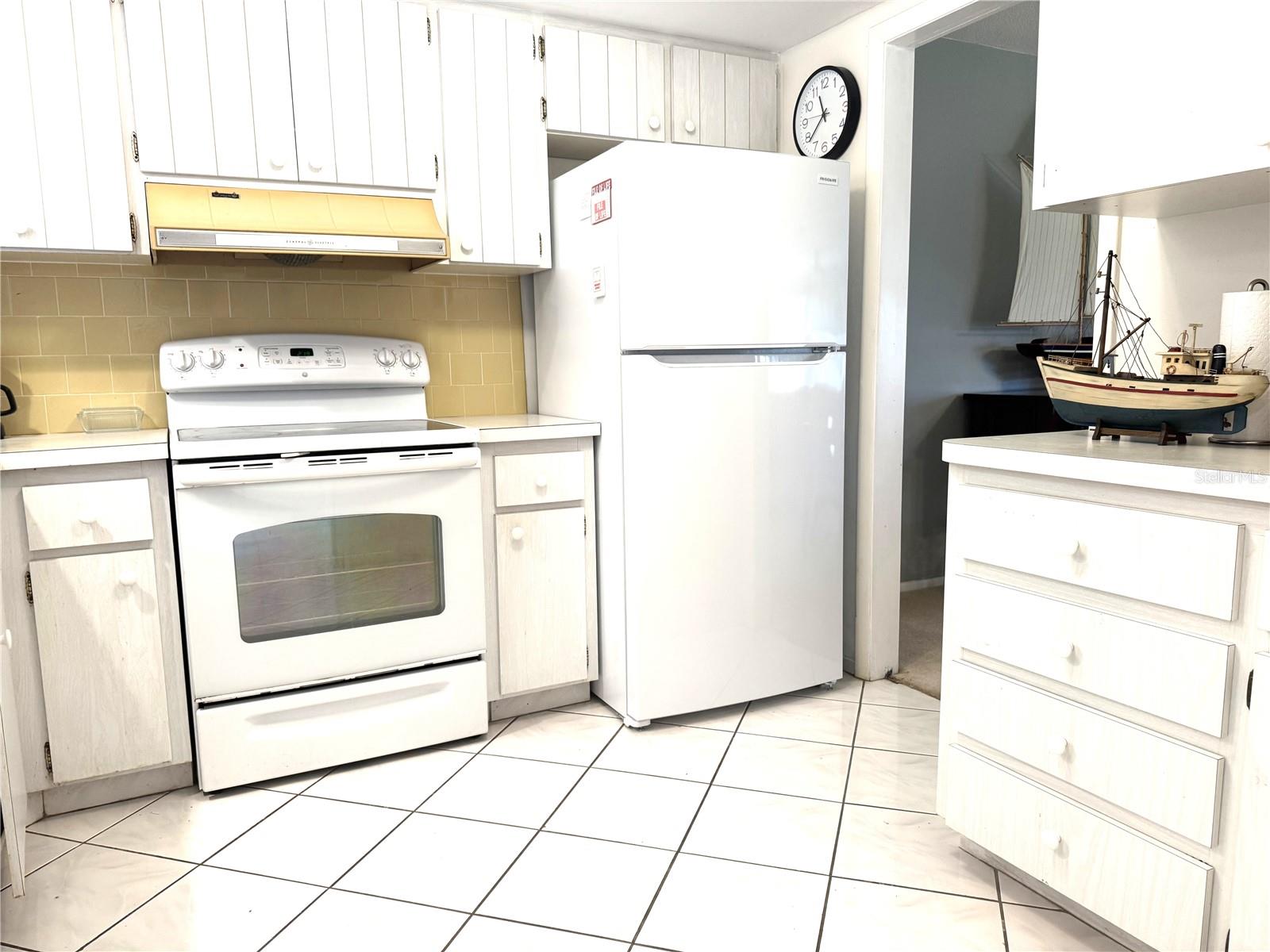 STRATHMORE RIVERSIDE II - Residential