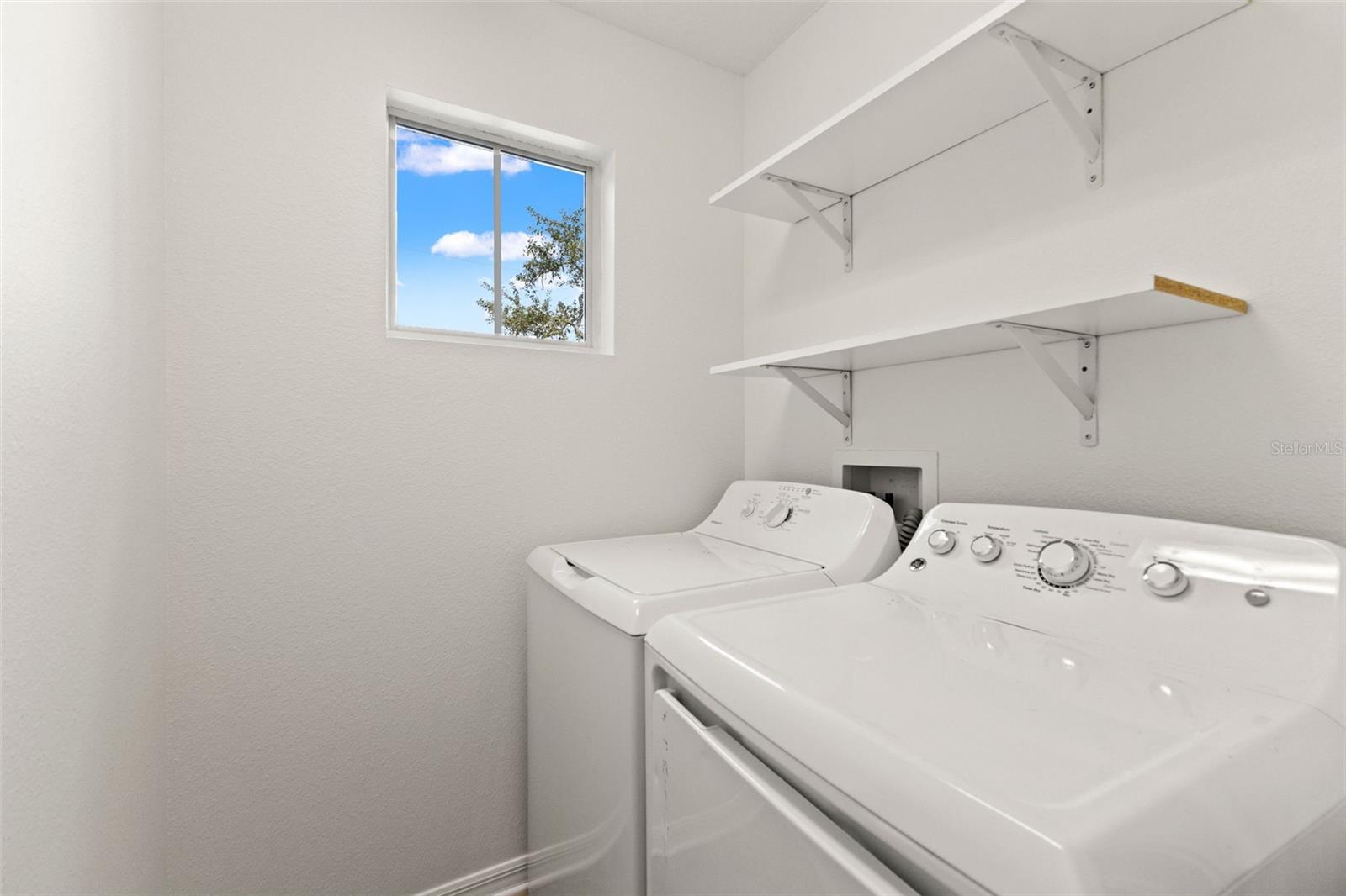 HANNA HILLS - Residential