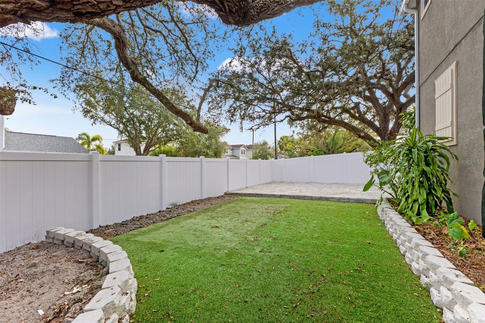 HANNA HILLS - Residential