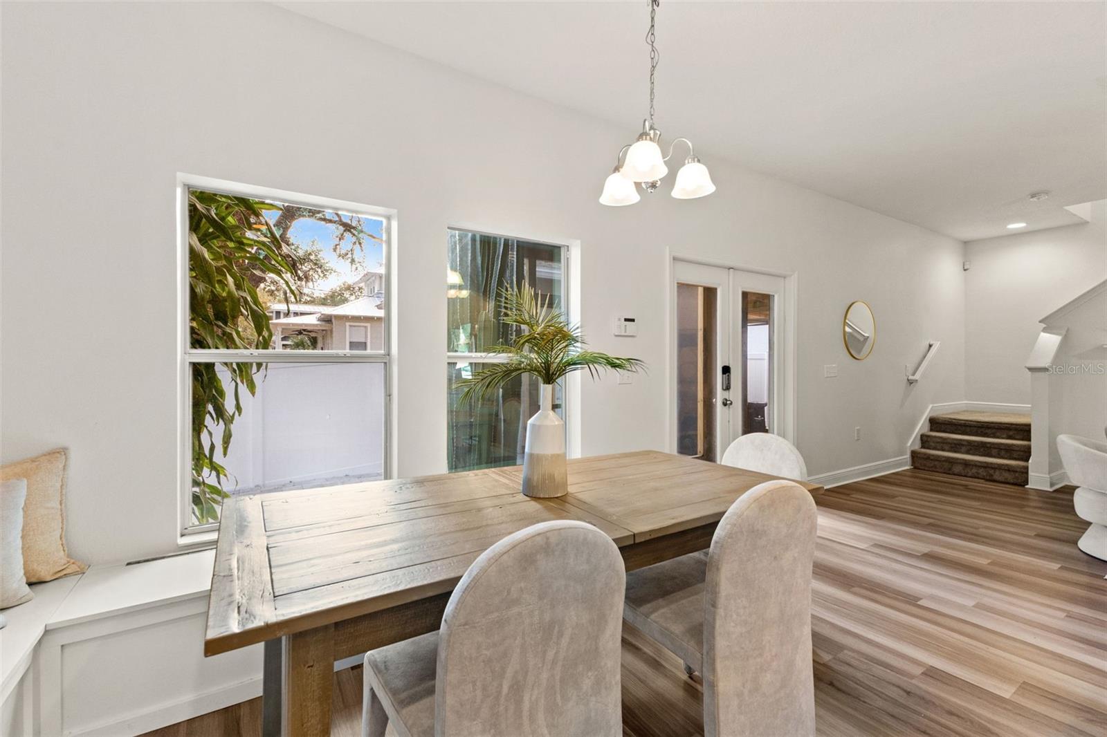 HANNA HILLS - Residential