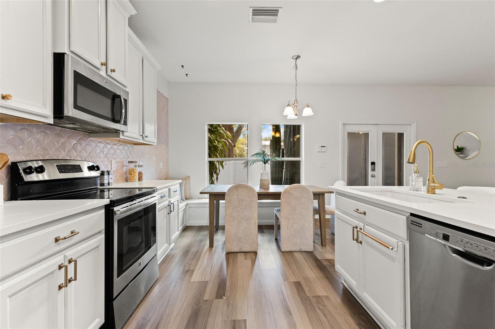 HANNA HILLS - Residential