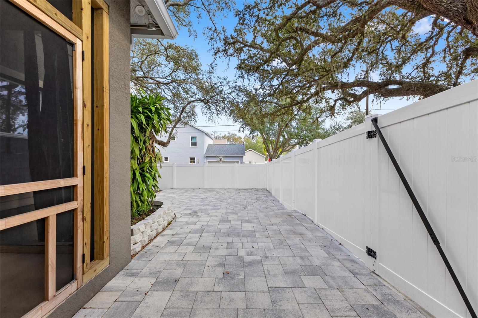 HANNA HILLS - Residential