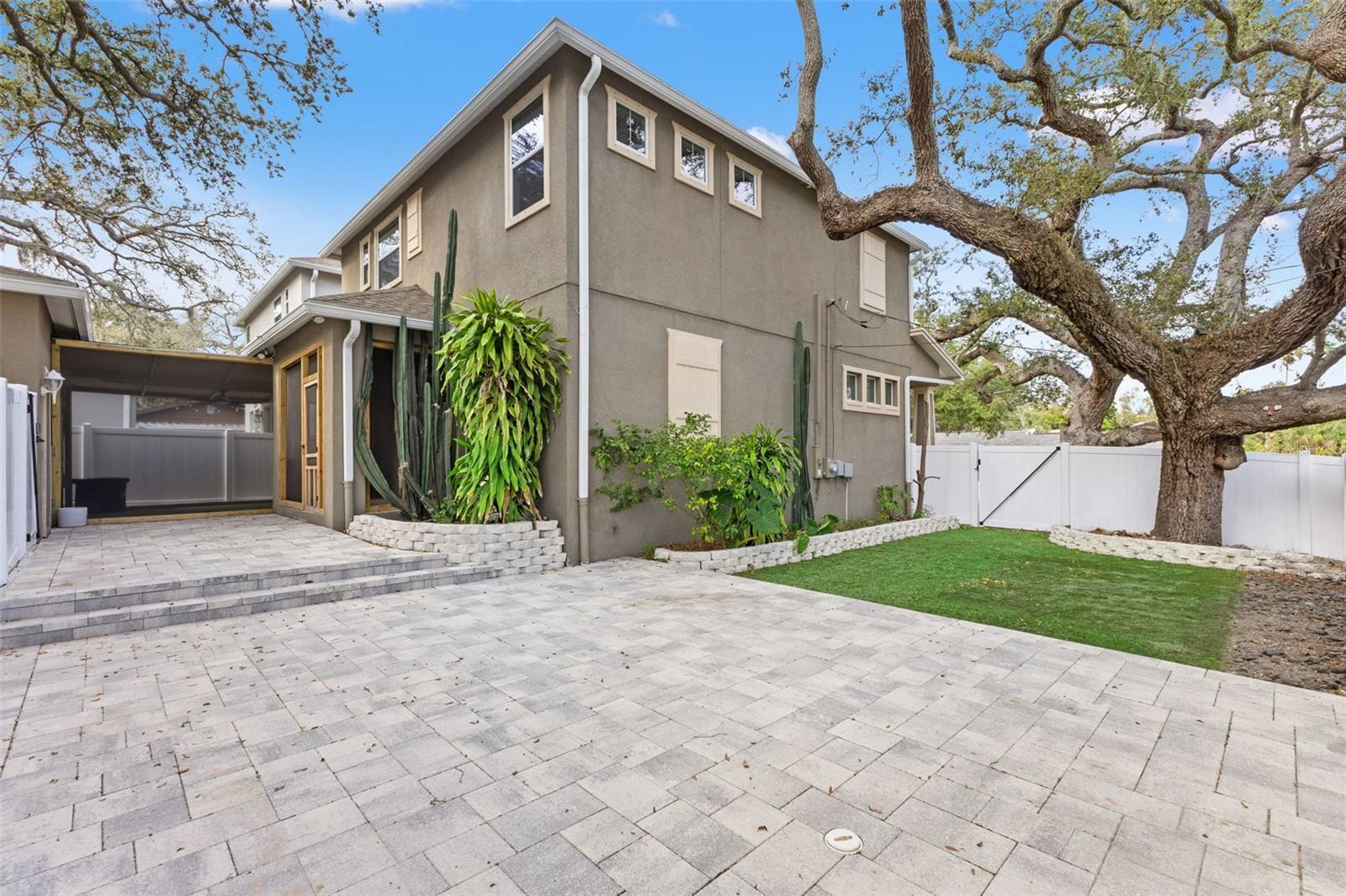 HANNA HILLS - Residential