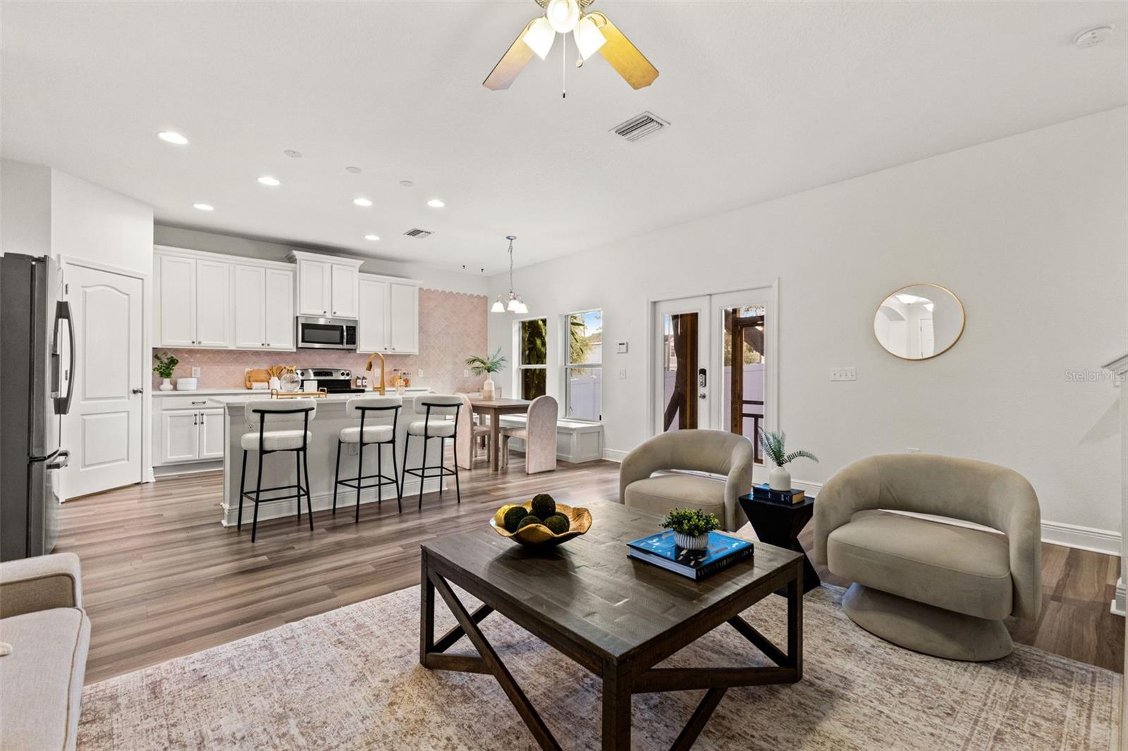 HANNA HILLS - Residential