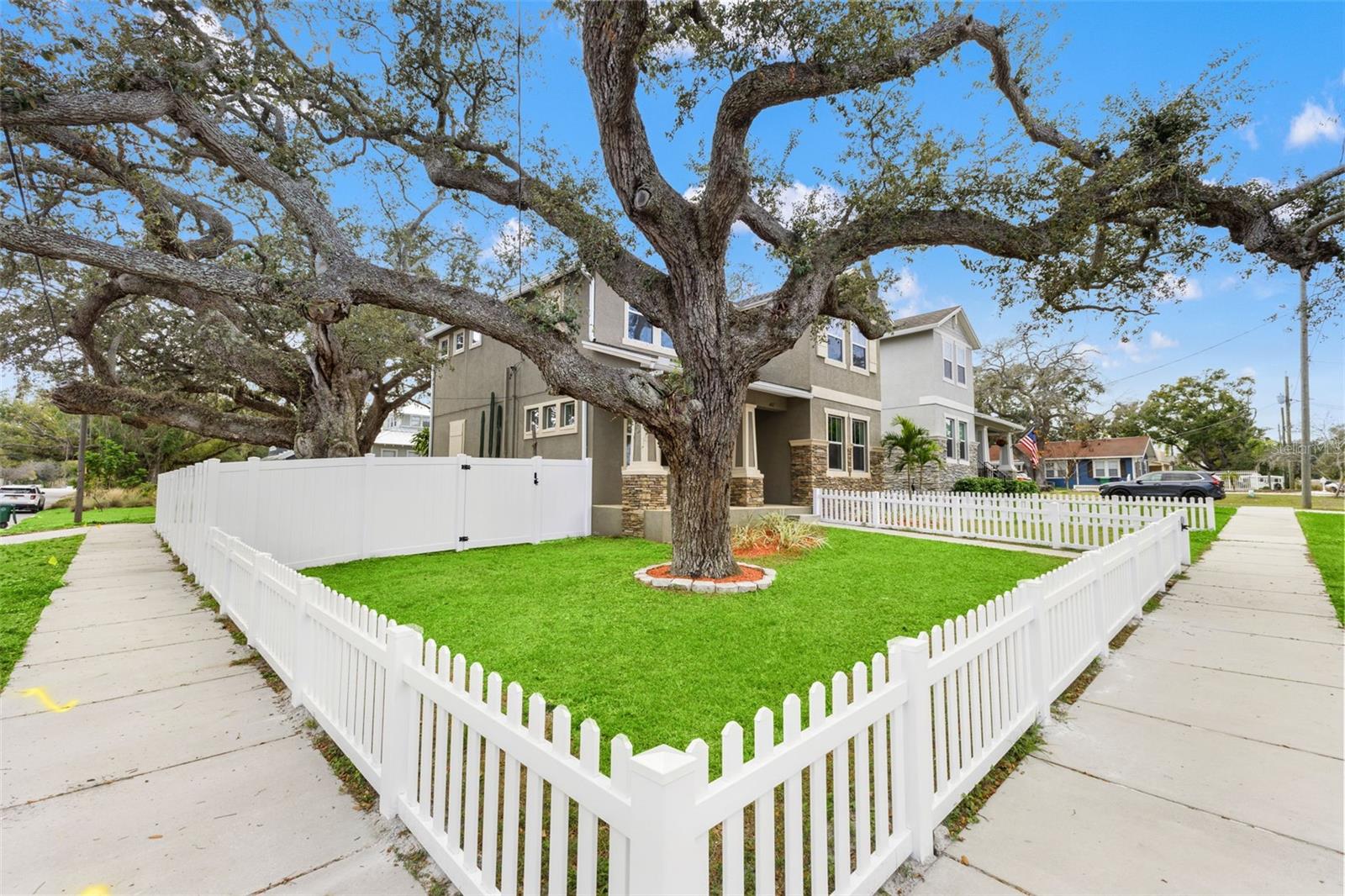 HANNA HILLS - Residential