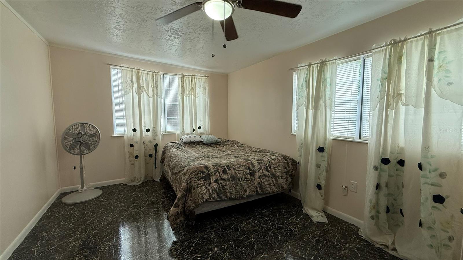 CITY ZEPHYRHILLS - Residential