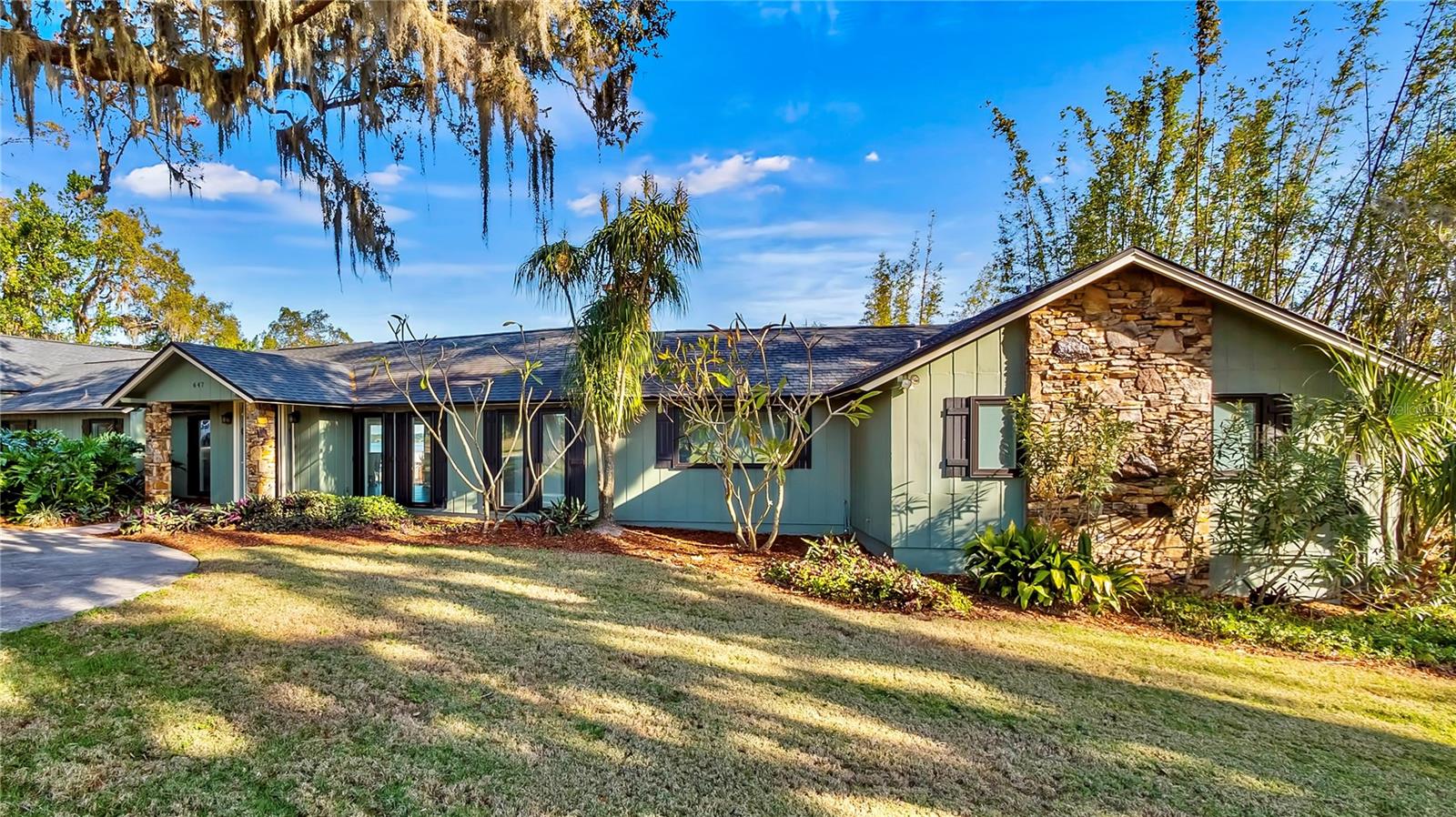 647 RIDGEWOOD DRIVE