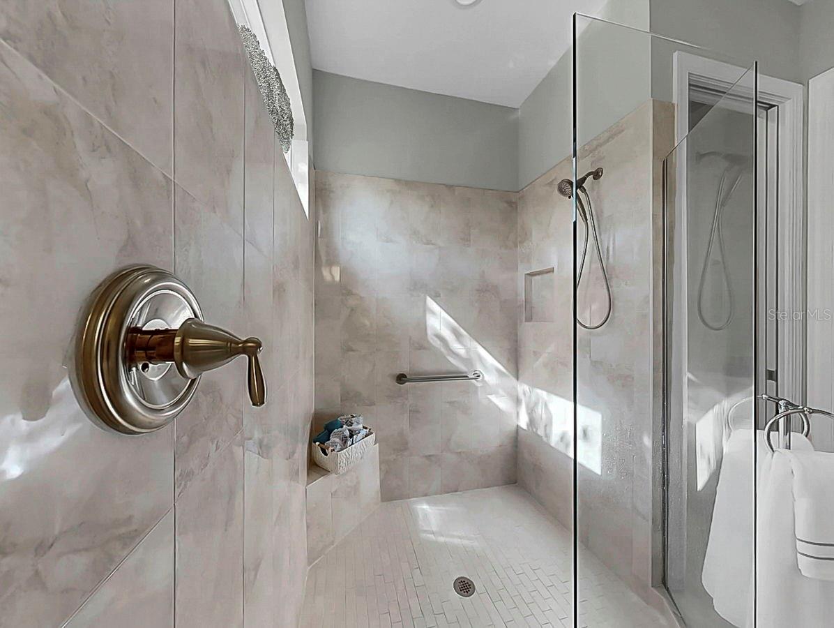 ARTISAN LAKES ESPLANADE PH III SP A-E - Residential