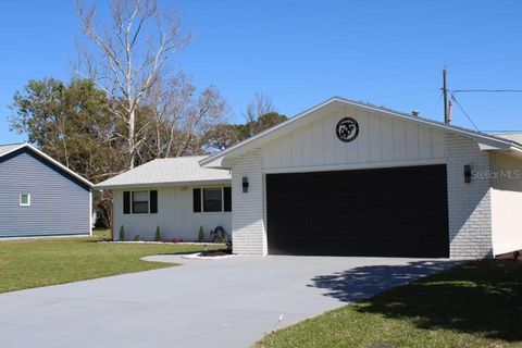 A home in EDGEWATER