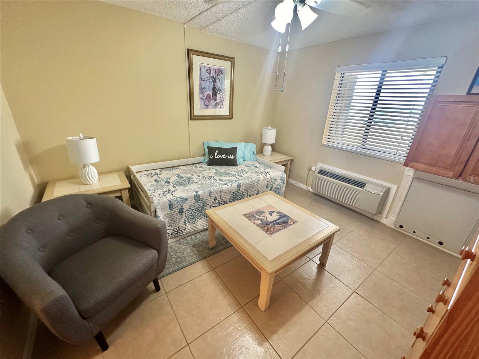 GULF ISLAND BEACH TENNIS - Residential Lease