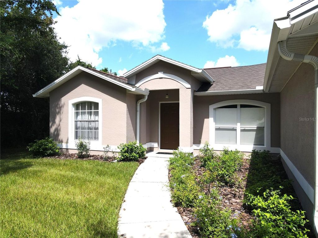 Photo of 329 Eastern Avenue, Saint Cloud, FL 34769 (MLS # S5132204)