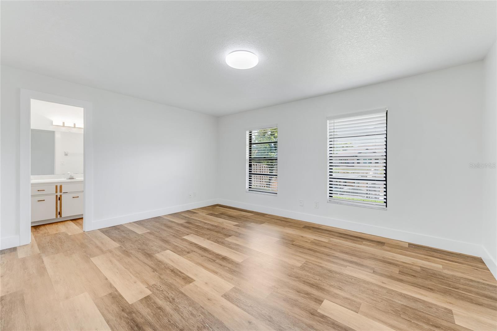 WATERWAY PARK - Residential