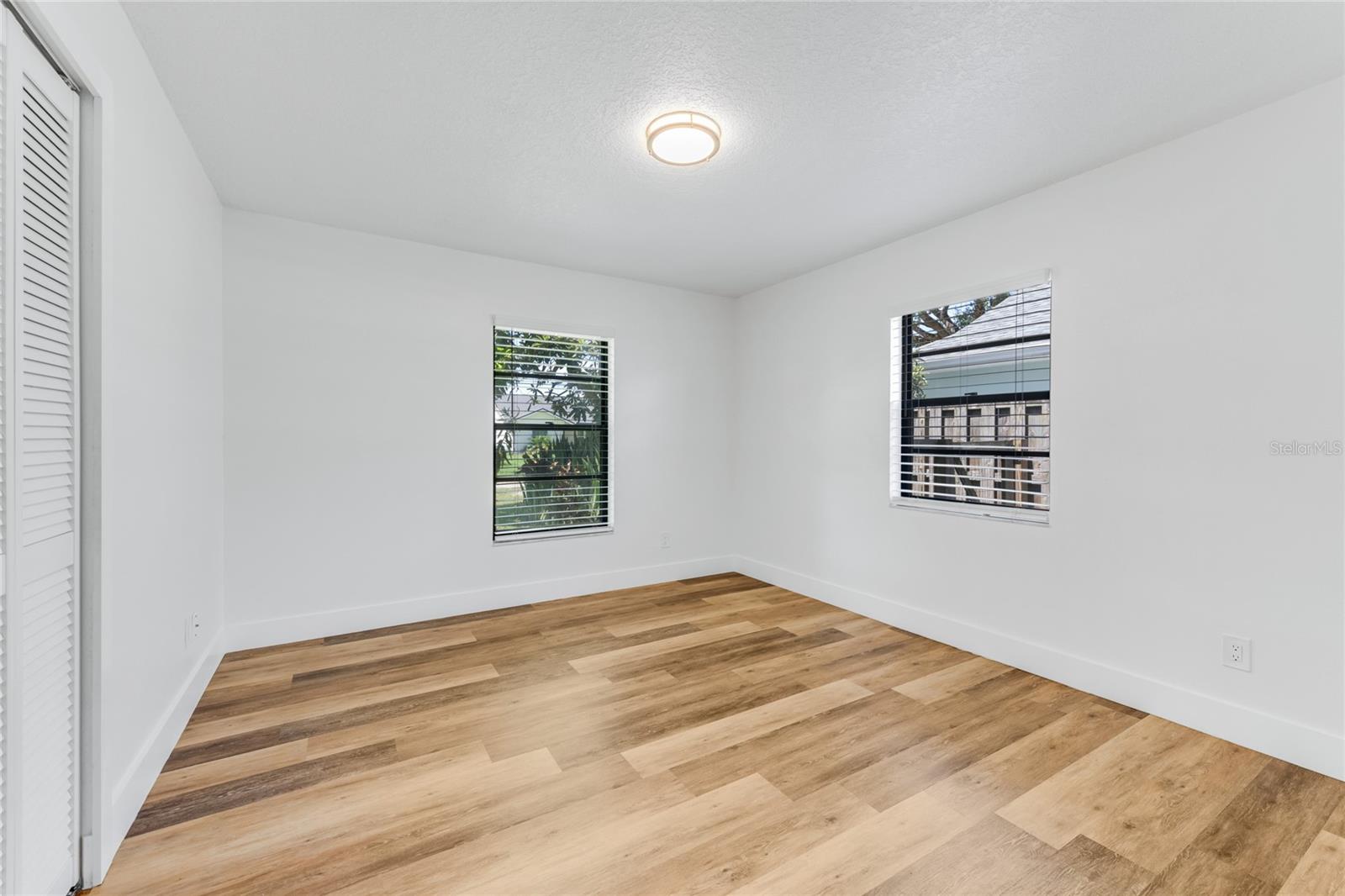 WATERWAY PARK - Residential