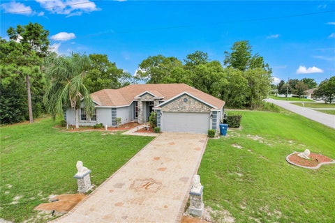 Featured picture for the property U8209000