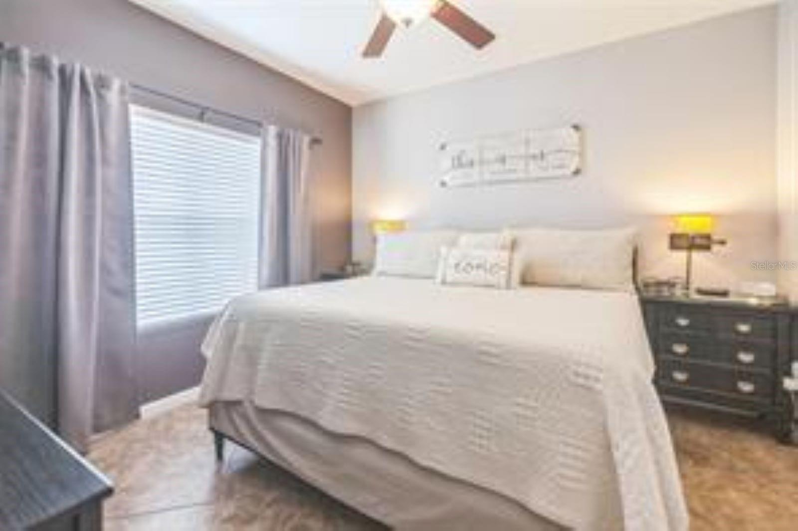 BEACHWAY CONDOS - Residential
