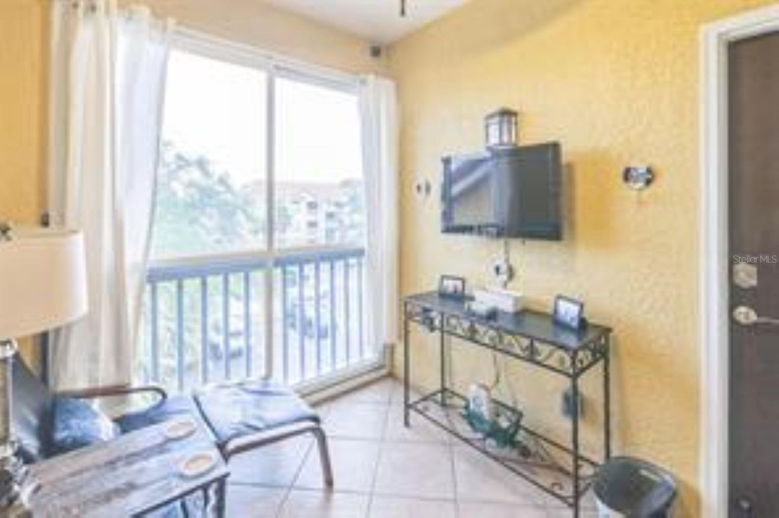 BEACHWAY CONDOS - Residential