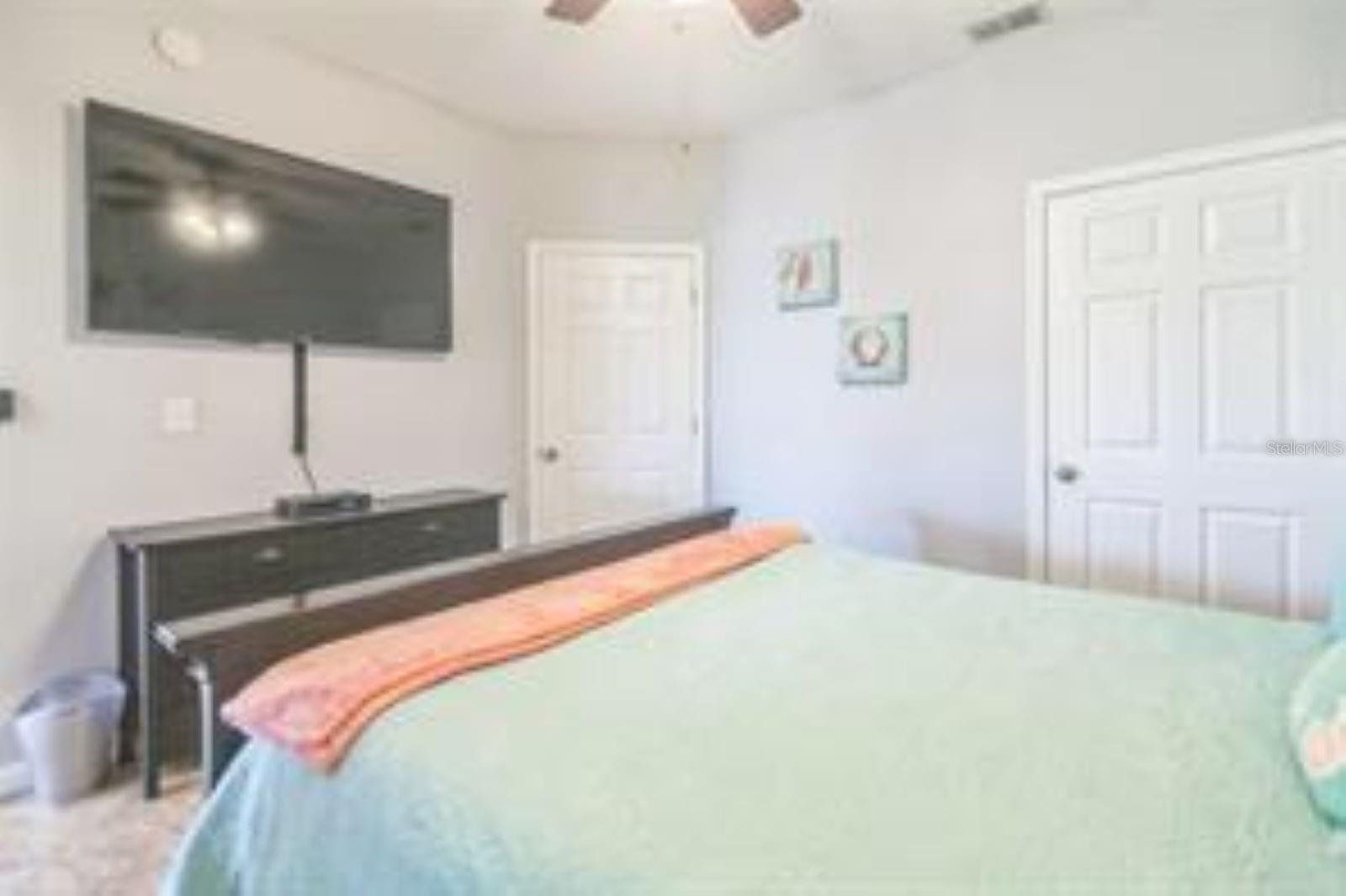 BEACHWAY CONDOS - Residential