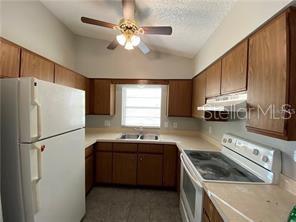 SEMINOLE LAND & INV CO - Residential Lease