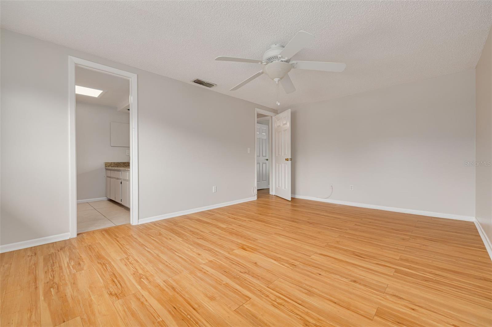 CARROLLWOOD SOUTH - Residential