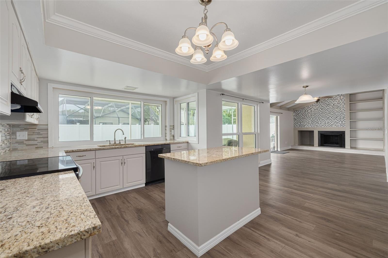 CARROLLWOOD SOUTH - Residential