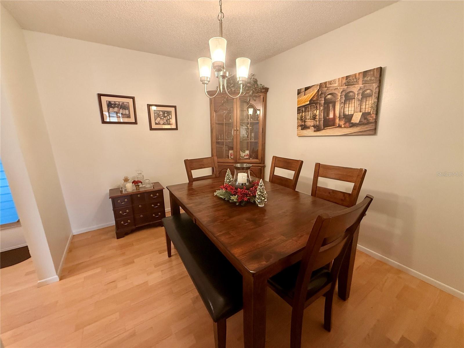 DOLLAR LAKE VILLAGE CONDO 02 - Residential