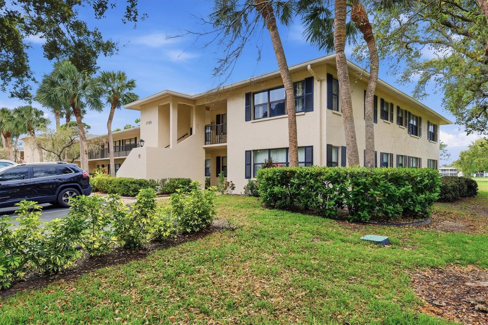 PALM-AIRE AT SARASOTA 11-B - Residential