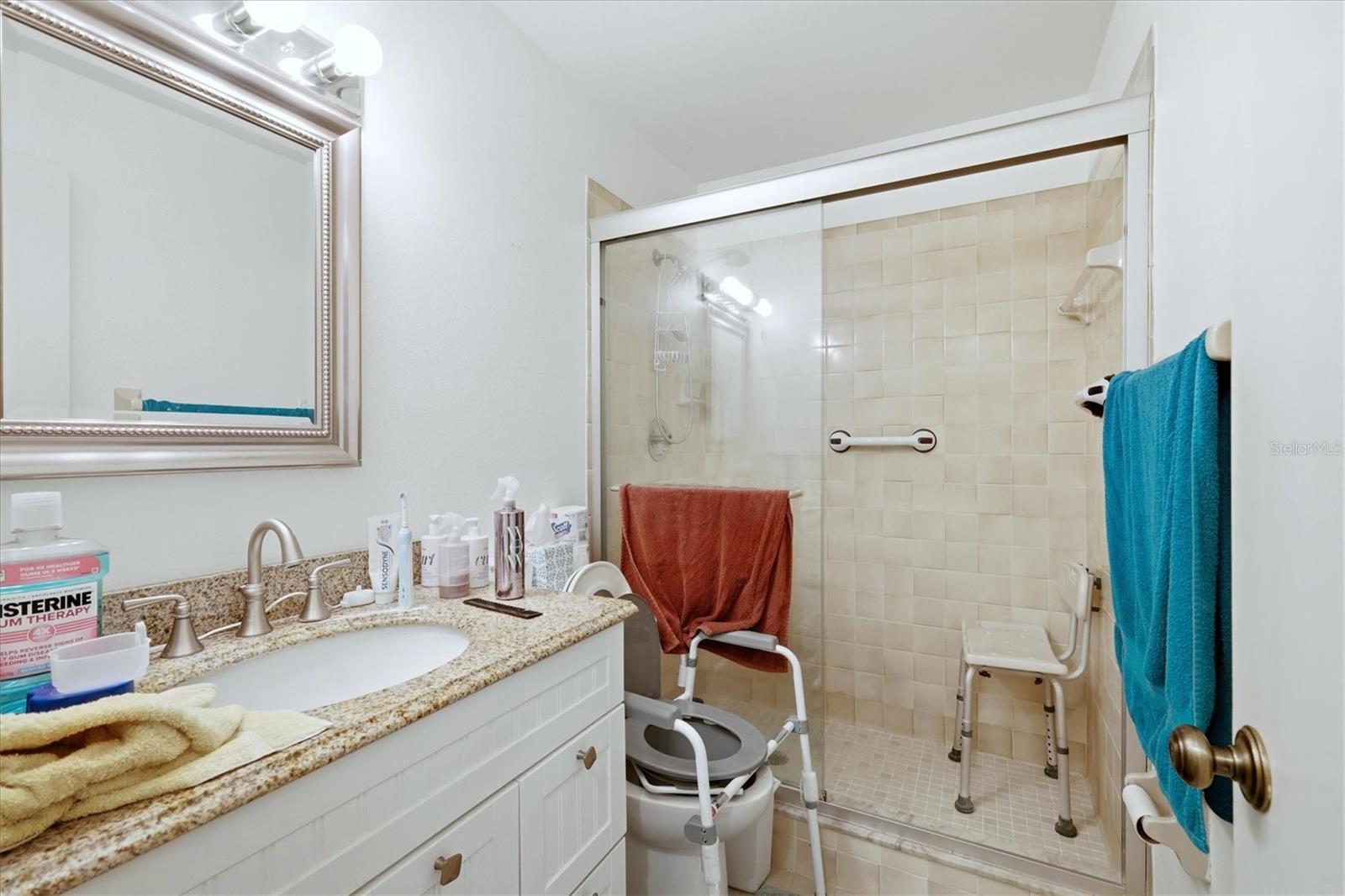 PALM-AIRE AT SARASOTA 11-B - Residential