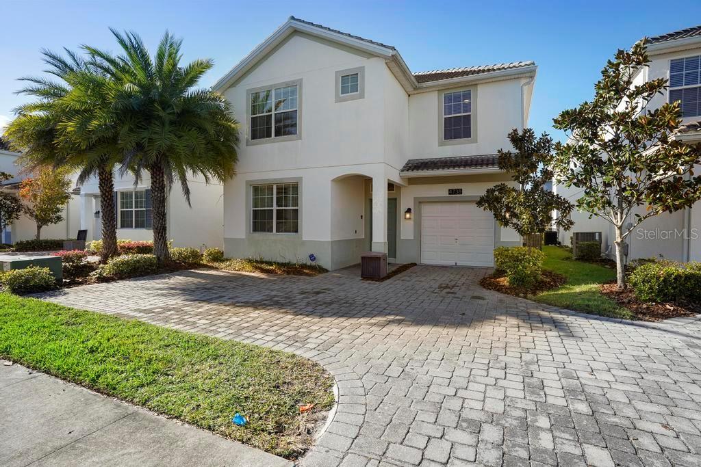 4738 SLEEPY HOLLOW DRIVE