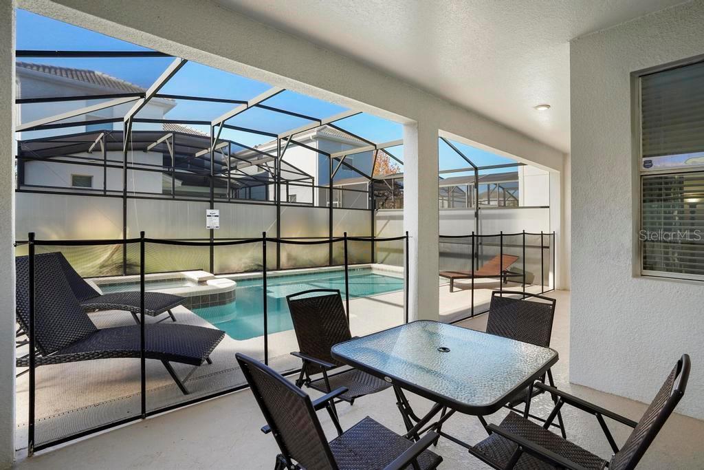 4738 SLEEPY HOLLOW DRIVE