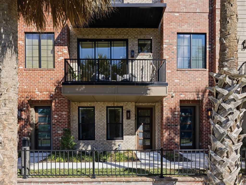 Photo of 64 N Park Avenue, Winter Garden, FL 34787 (MLS # O6385285)