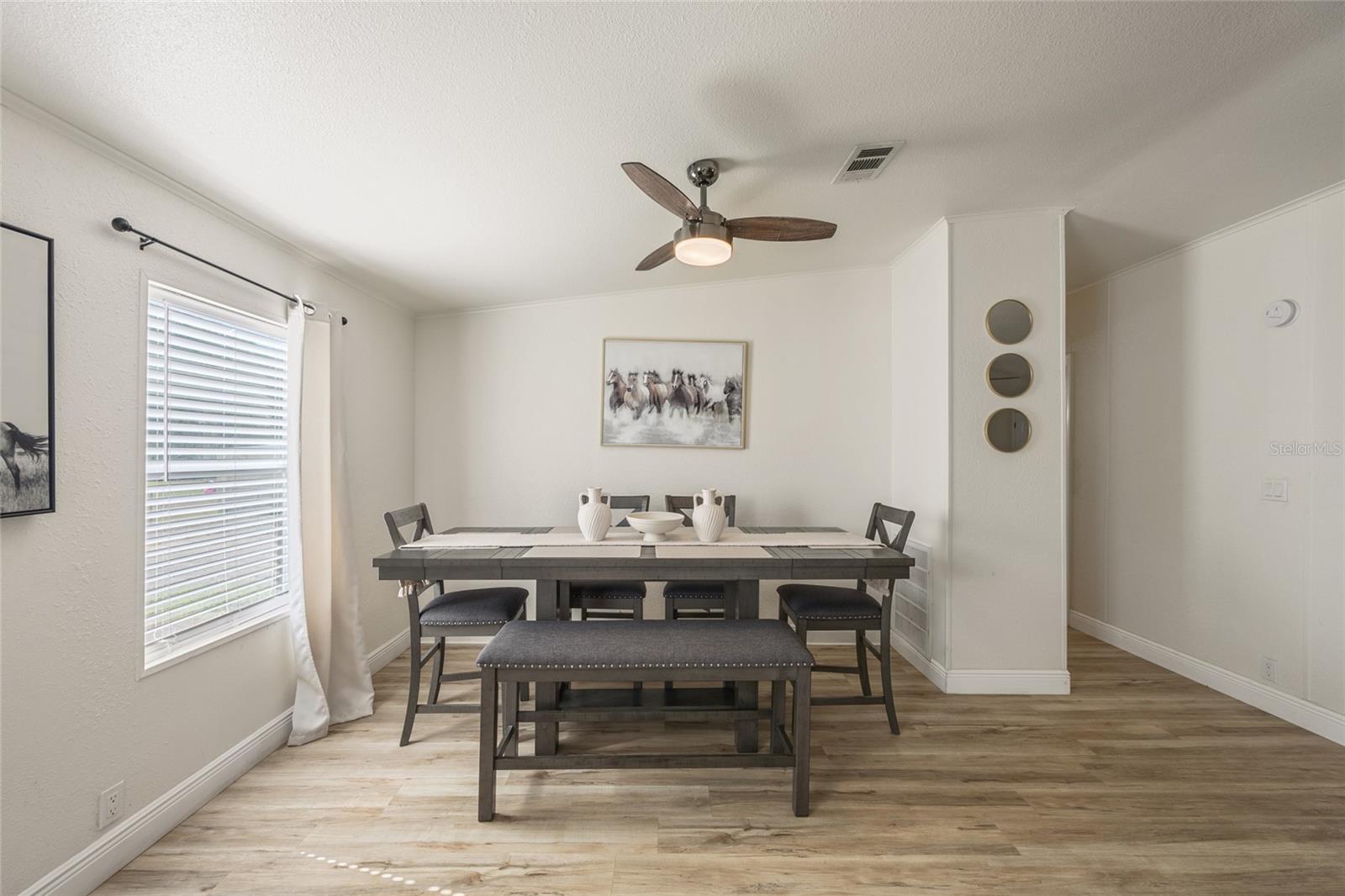 TROPICAL ACRES - Residential