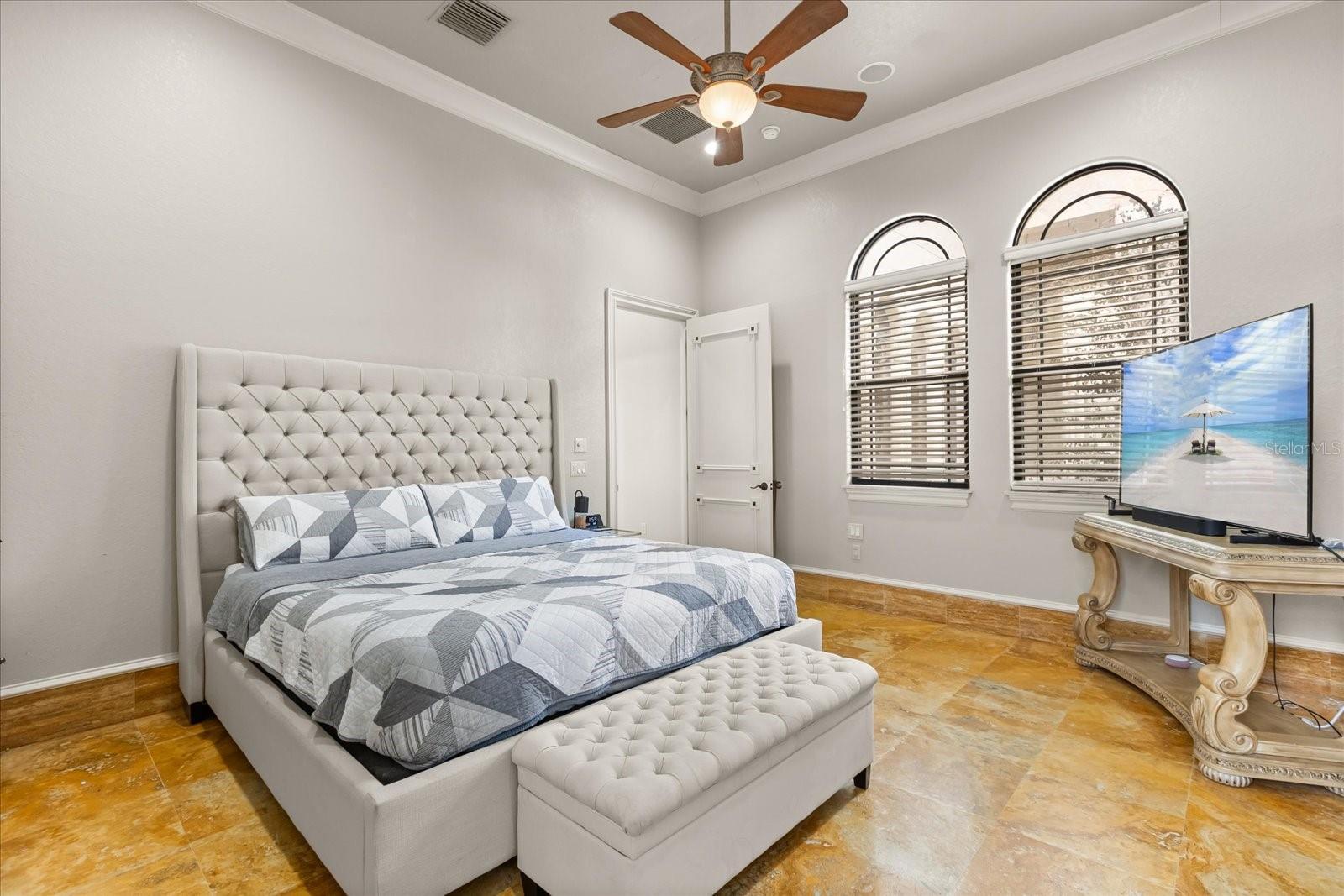 LAKE DOWN POINTE 50 42 - Residential