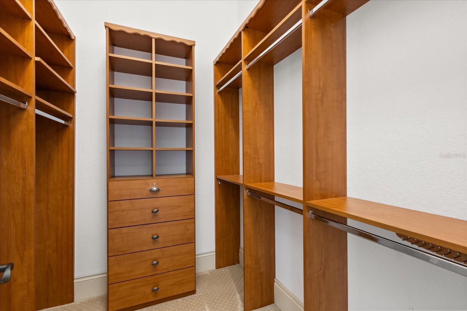 LAKE DOWN POINTE 50 42 - Residential