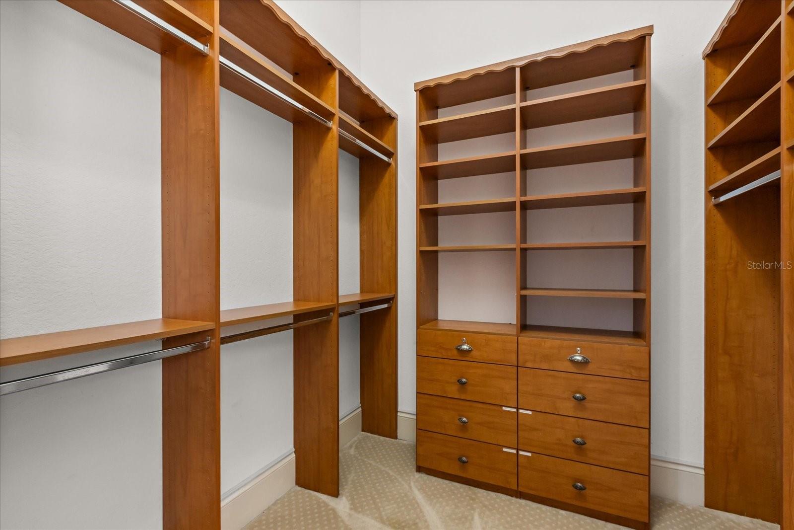 LAKE DOWN POINTE 50 42 - Residential