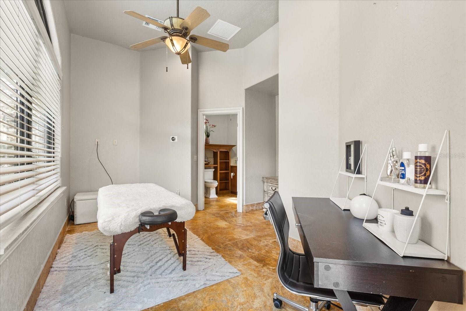 LAKE DOWN POINTE 50 42 - Residential