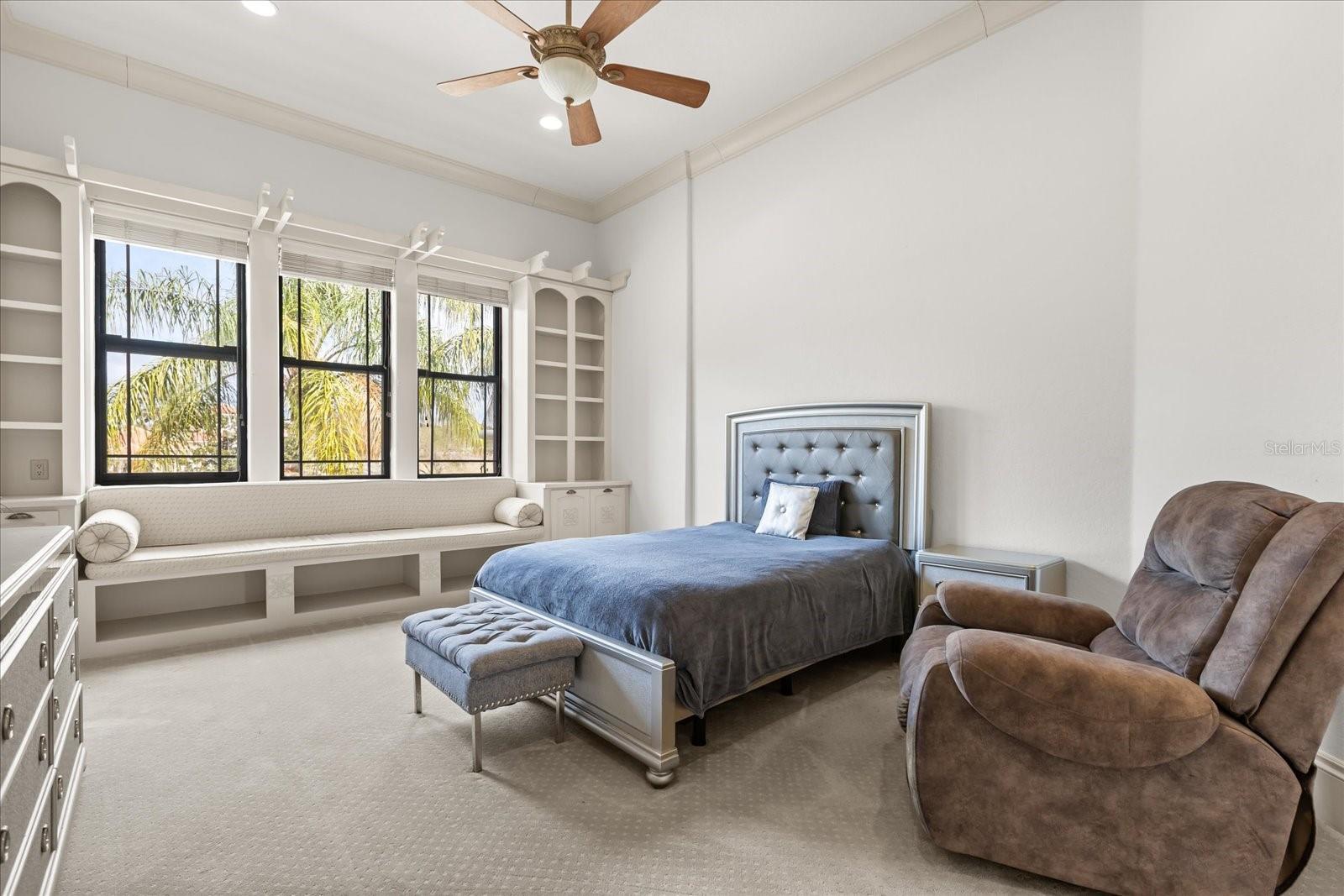 LAKE DOWN POINTE 50 42 - Residential