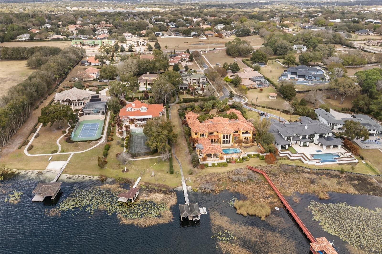 LAKE DOWN POINTE 50 42 - Residential