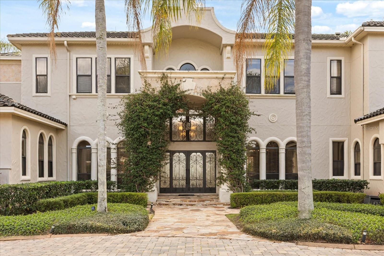 Casas a venda 4 - Jen Dantas 3026 PORTO LAGO COURT