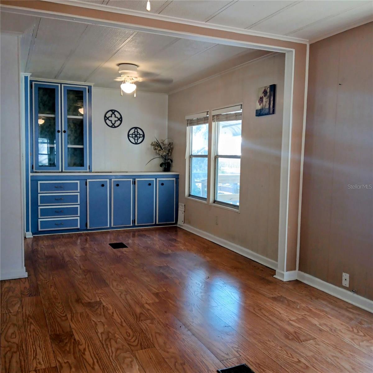 LAKE LYNNE - Residential