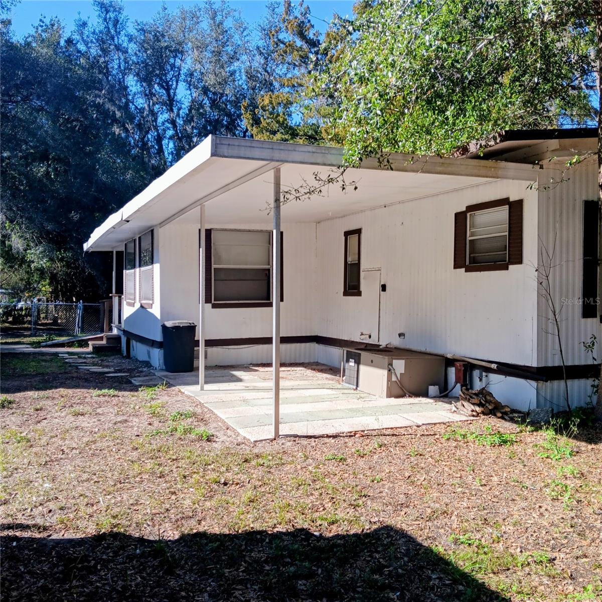 LAKE LYNNE - Residential