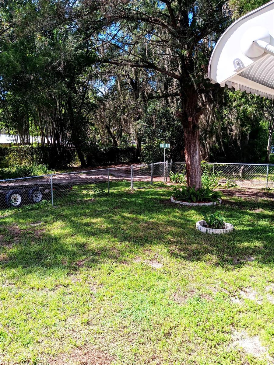 LAKE LYNNE - Residential