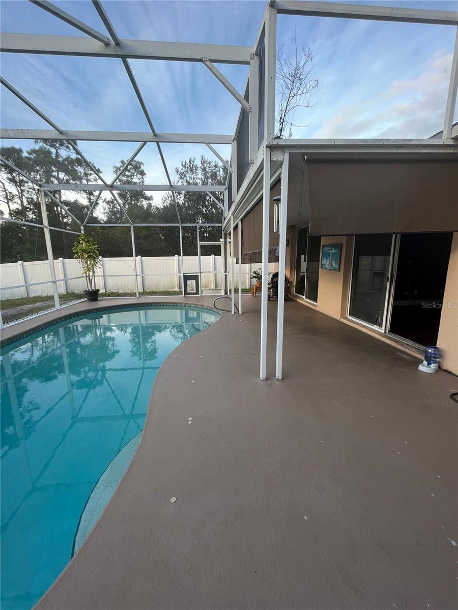 HIDDEN LAKES PH 01 - Residential Lease