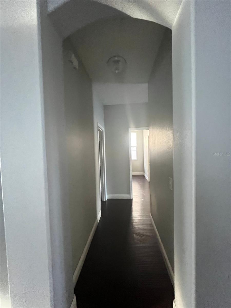 HIDDEN LAKES PH 01 - Residential Lease