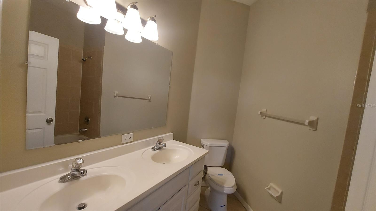 SOUTH FORK UNIT 4 - Residential